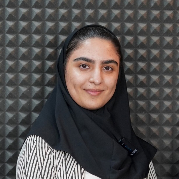 پریا حسین زاده